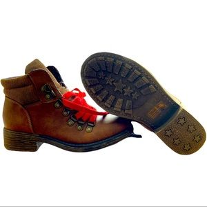 Sugar Roma women’s ankle boots